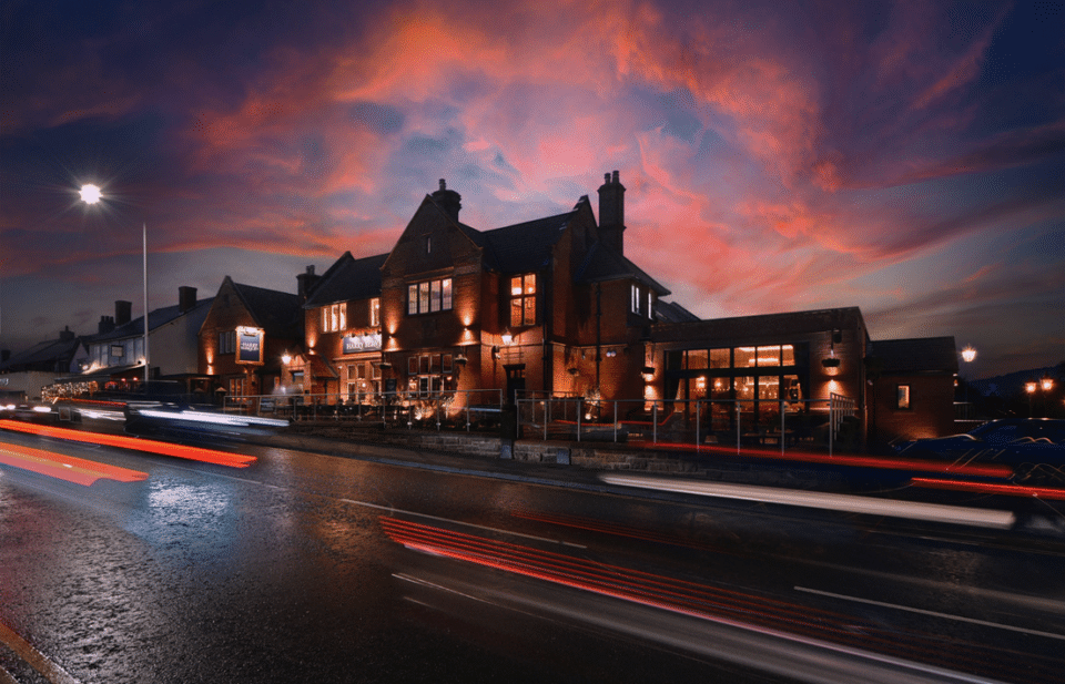 DV8 DESIGNS AWARD WINNING INTERIOR DESIGN COMMERCIAL INTERIOR DESIGNERS HOSPITALITY INTERIOR DESIGNERS LEE BIRCHALL INTERIOR DESIGN SPEAKER INTERIOR DESIGN CONSULTANT WARRINGTON INTERIOR DESIGNER CHESHIRE INTERIOR DESIGNERS NORTHWEST INTERIOR DESIGNERS UK INTERIOR DESIGNERS TRANSFORMING PLACES ENHANCING SPACES THE HARRY BESWICK HESWALL WIRRAL PUB INTERIOR